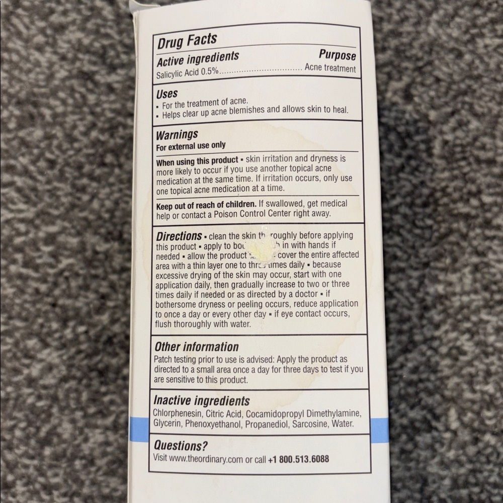 The Ordinary White Packaging with Light Blue Accent - Salicylic Acid 0.5% - Picture 5 of 5